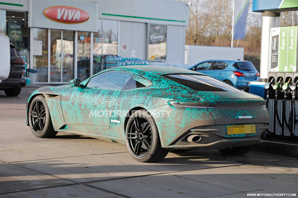 Шпионские снимки Aston Martin DB11 2024 года с фейслифтингом — Фото предоставлено Baldauf